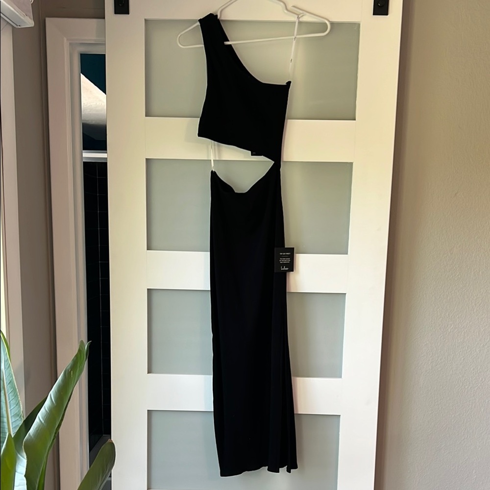 Lulu's Black One-Shoulder Bodycon Dress for a Night Out